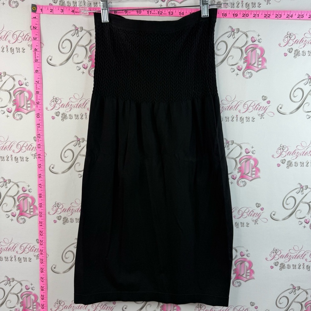 Strapless stretchy dress Black Strapless Smocked Bodice Dress